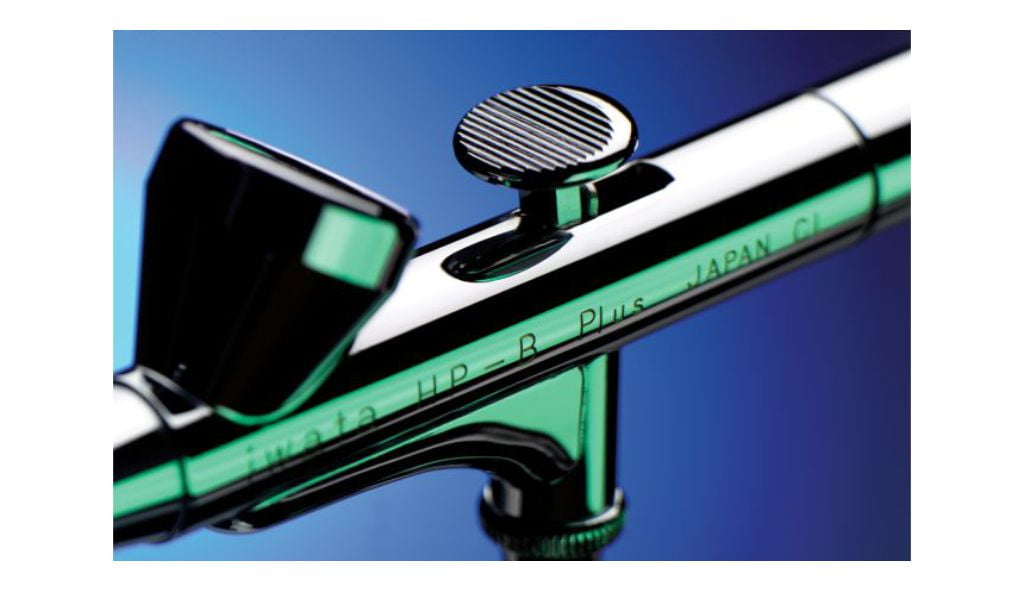 Iwata High Performance HP-B Plus Gravity Feed Dual Action Airbrush - Image 4